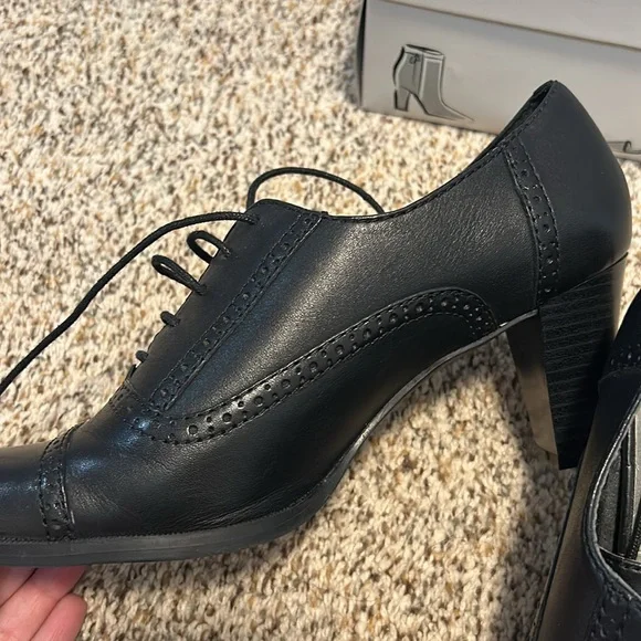 New croft & barrow chunky heel Oxfords size 8 - Picture 9 of 9
